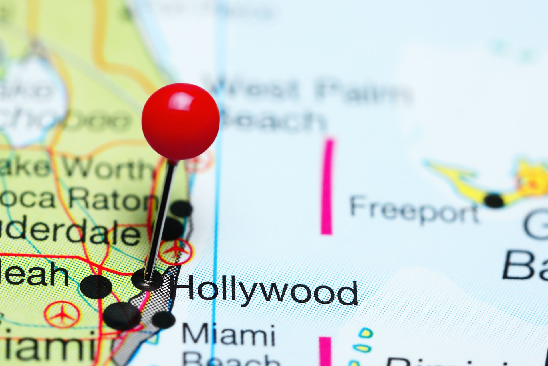 Hollywood pinned on a map of Florida, USA
Hollywood pinned on a map of Florida, USA